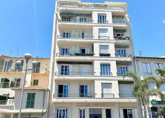 Sea Front - Panoramic View With Terrace - 85 M *