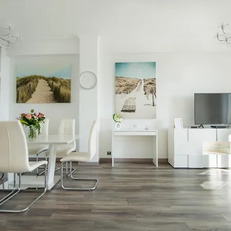 Sea Front - Panoramic View With Terrace - 85 M Apartamento Nice