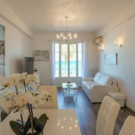 Sea Front - Panoramic View With Terrace - 85 M Lägenhet *