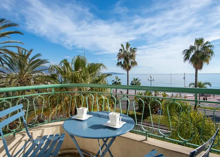 Sea Front - Panoramic View With Terrace - 85 M Lejlighed *