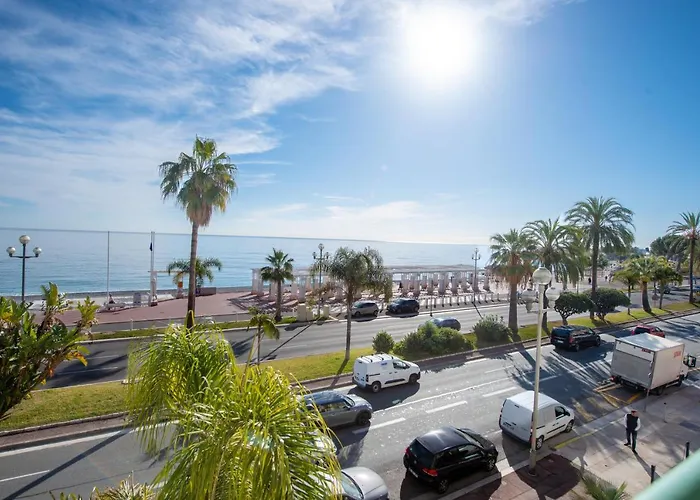 Sea Front - Panoramic View With Terrace - 85 M Apartament Nicea